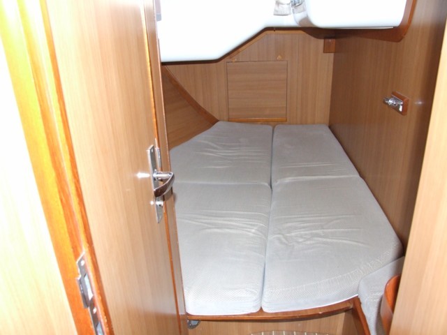 Dufour 48 teck - 21.jpg